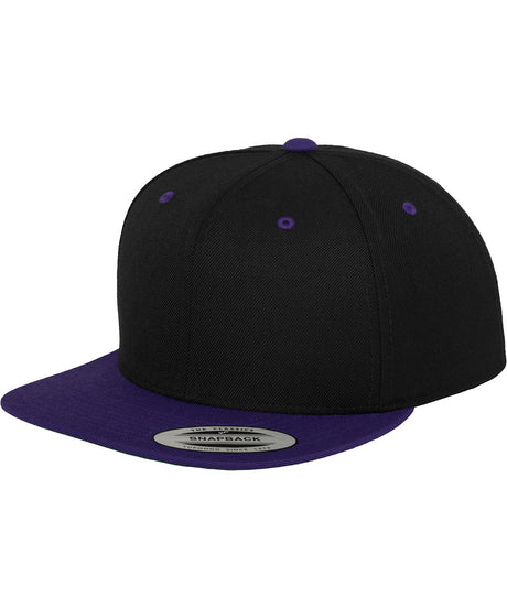 Flexfit by Yupoong The classic snapback 2-tone